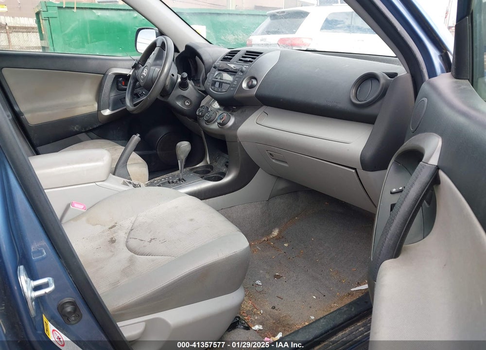 2010 TOYOTA RAV4 VIN: JTMBF4DV3A5032644