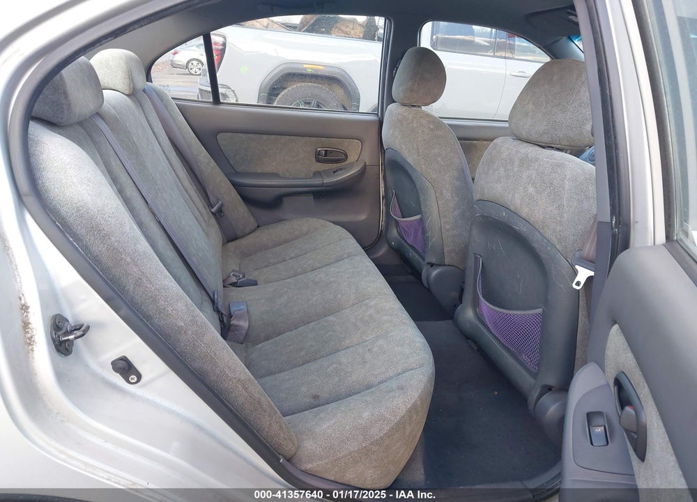 2003 HYUNDAI ELANTRA GLS/GT VIN: KMHDN45D93U701294