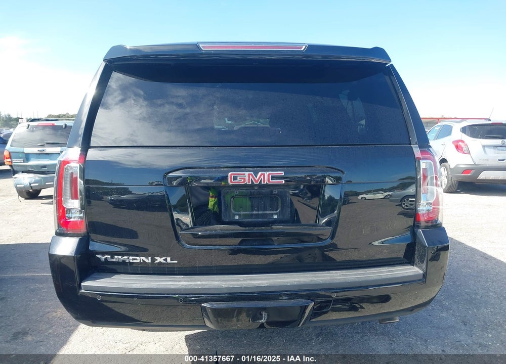 2019 GMC YUKON XL SLE VIN: 1GKS1FKC3KR322103