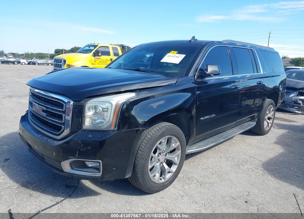 2019 GMC YUKON XL SLE VIN: 1GKS1FKC3KR322103
