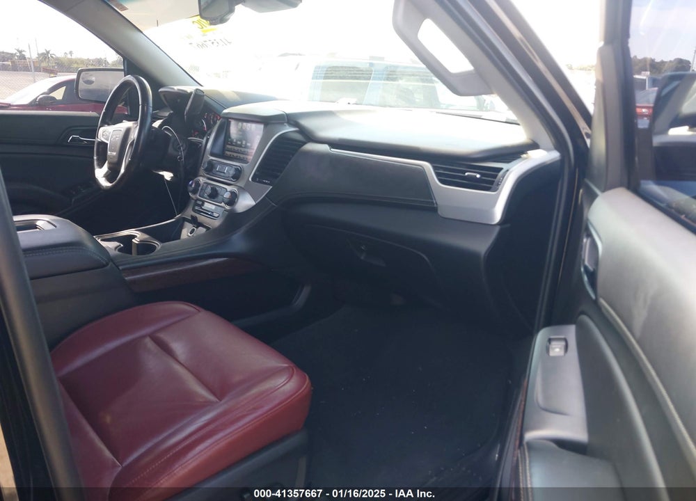 2019 GMC YUKON XL SLE VIN: 1GKS1FKC3KR322103