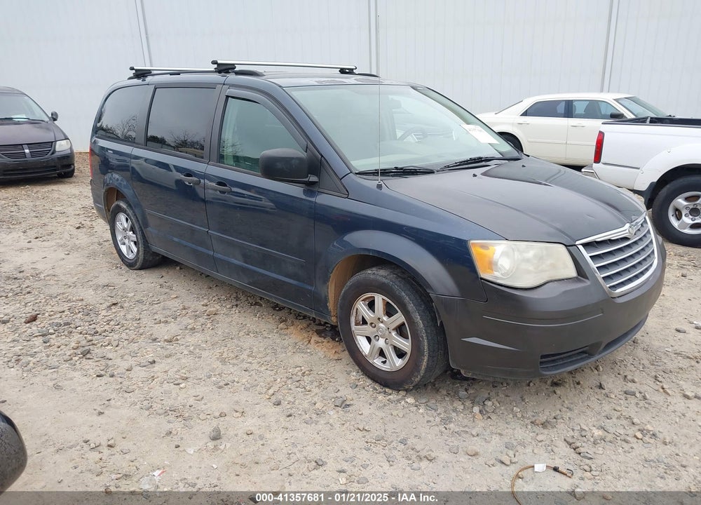 2008 CHRYSLER TOWN & COUNTRY LX VIN: 2A8HR44H08R634404