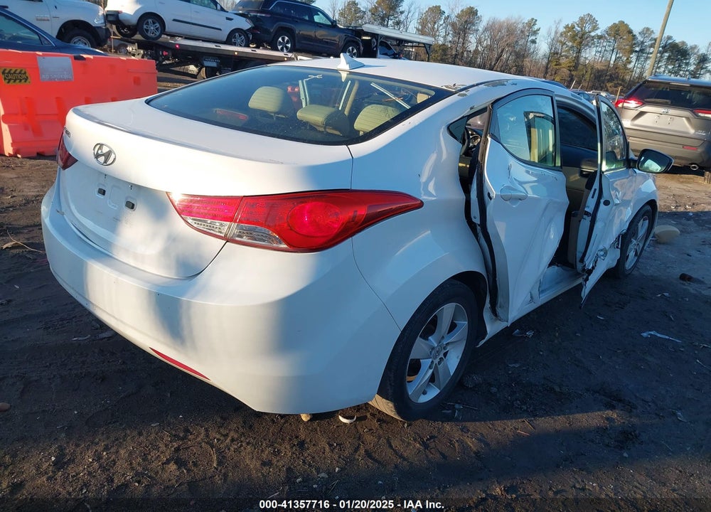 2013 HYUNDAI ELANTRA GLS VIN: 5NPDH4AE7DH204654