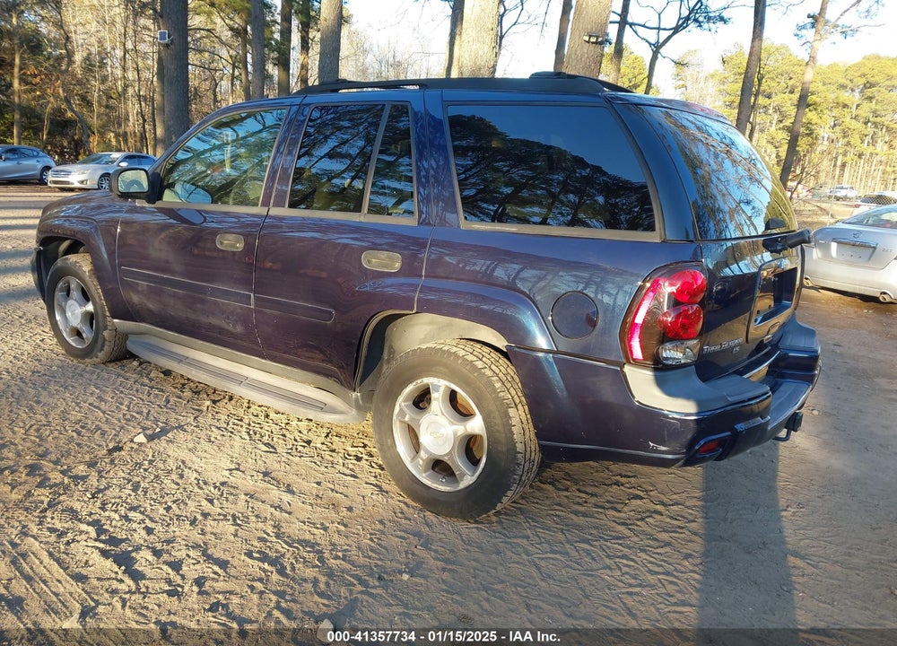 2007 CHEVROLET TRAILBLAZER LS VIN: 1GNDS13S472247588
