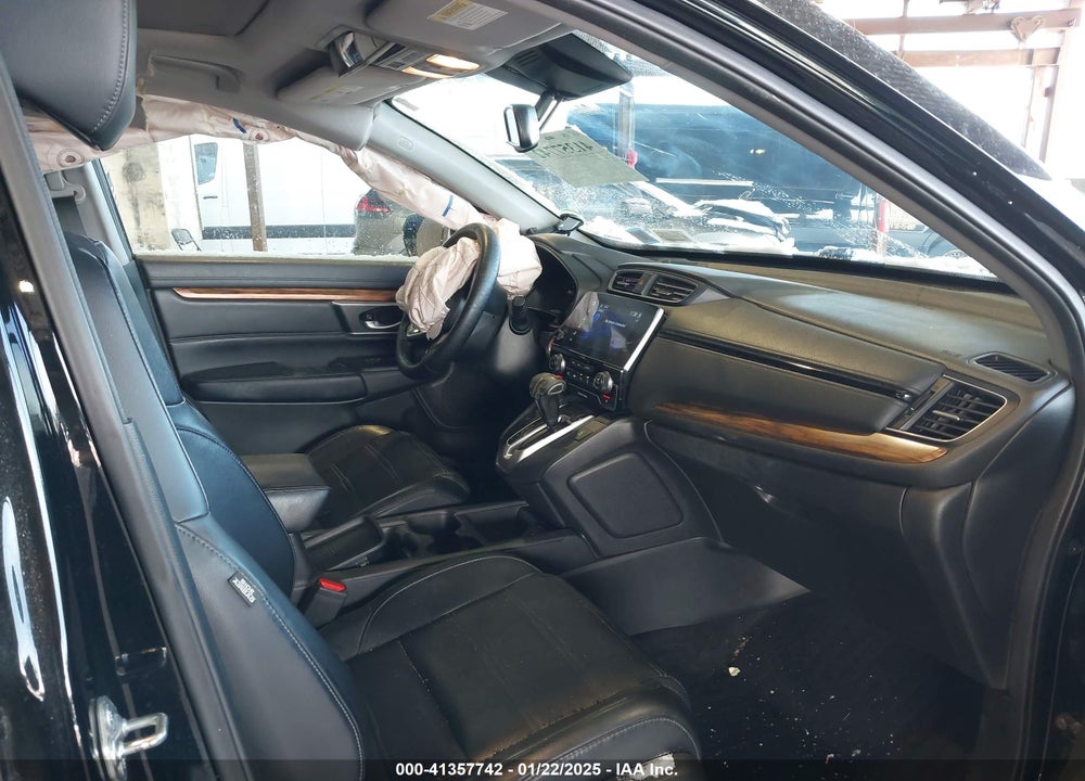 2018 HONDA CR-V VIN: 7FARW2H80JE064154