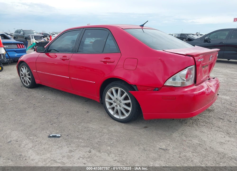 2002 LEXUS IS 300 VIN: JTHBD192X20049277