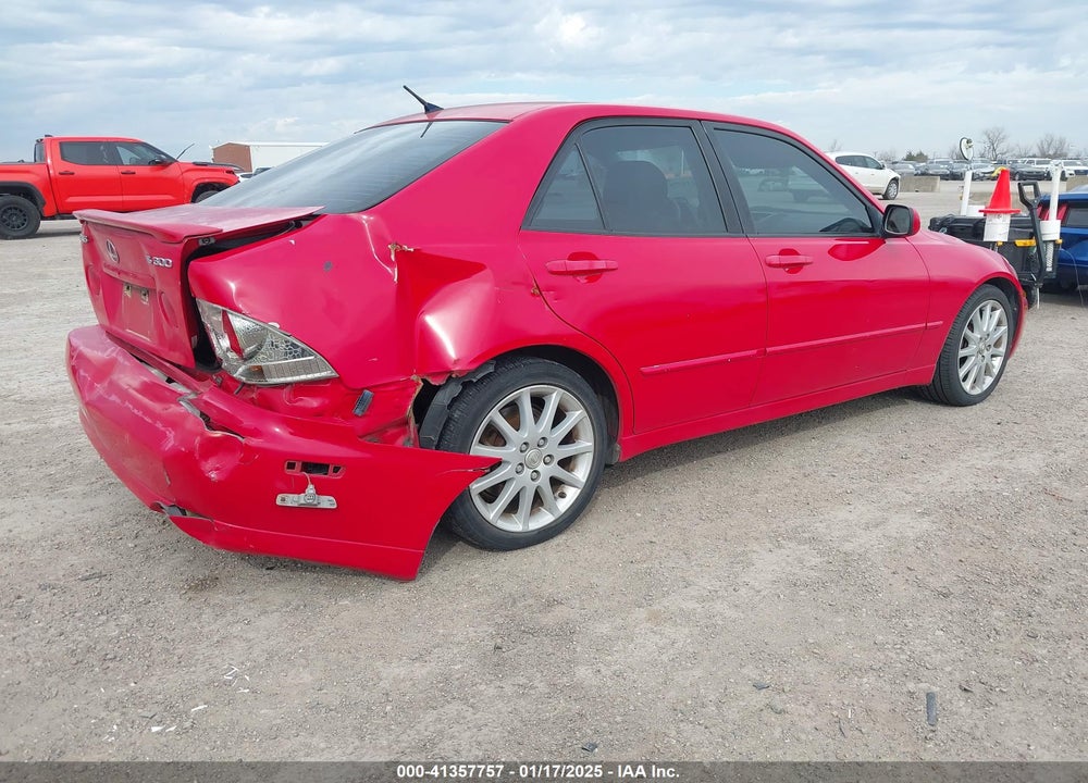2002 LEXUS IS 300 VIN: JTHBD192X20049277