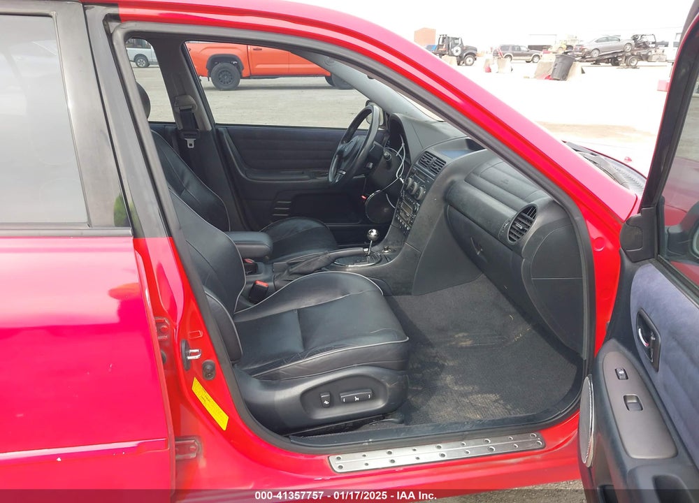 2002 LEXUS IS 300 VIN: JTHBD192X20049277