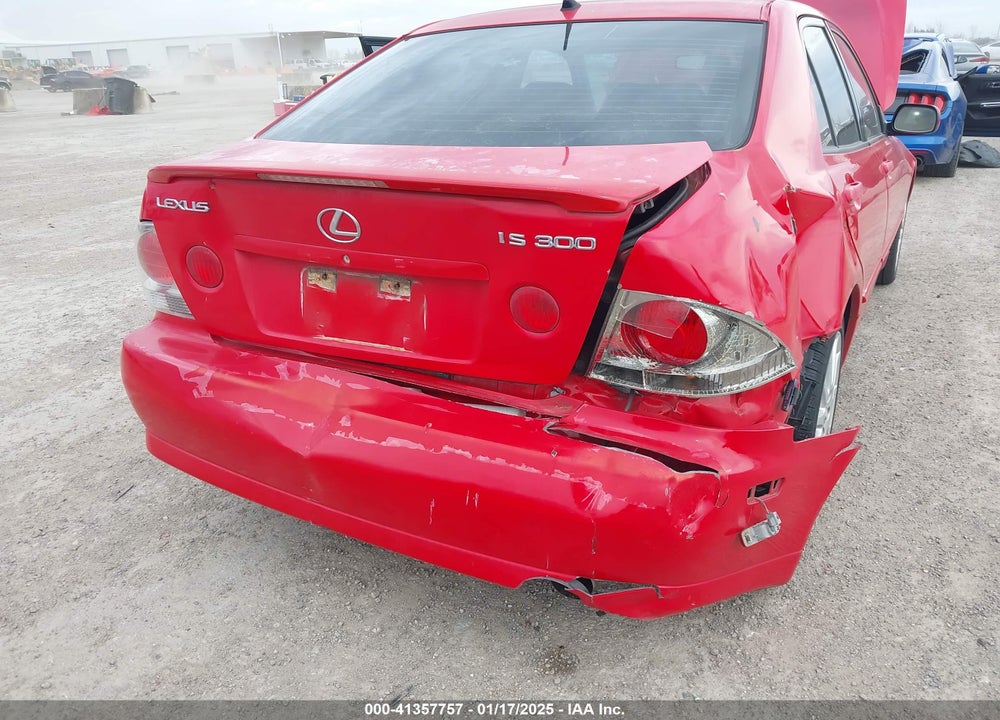 2002 LEXUS IS 300 VIN: JTHBD192X20049277