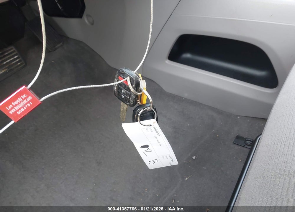 2014 HONDA CR-V LX VIN: 2HKRM4H36EH636398