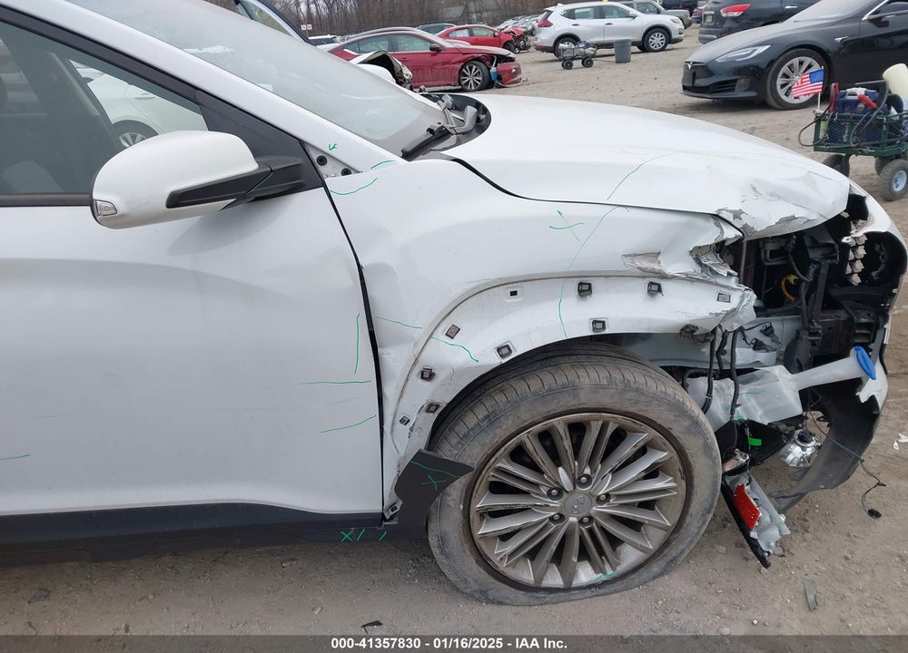 2021 HYUNDAI KONA SEL VIN: KM8K22AA2MU661254