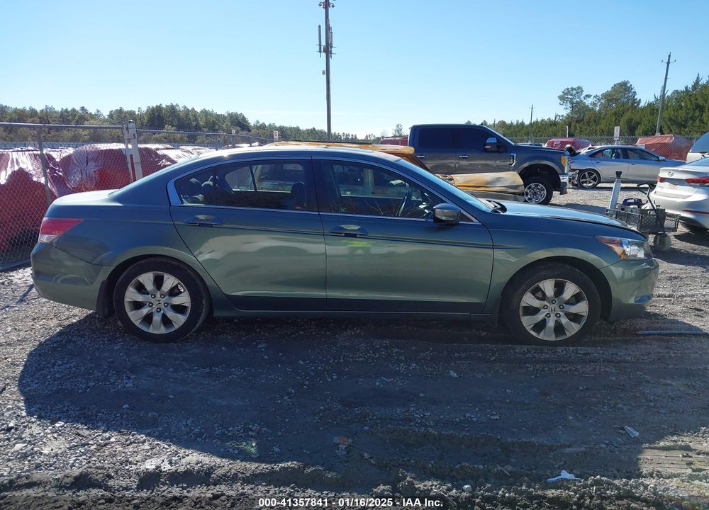 2008 HONDA ACCORD 2.4 EX VIN: JHMCP26788C068516