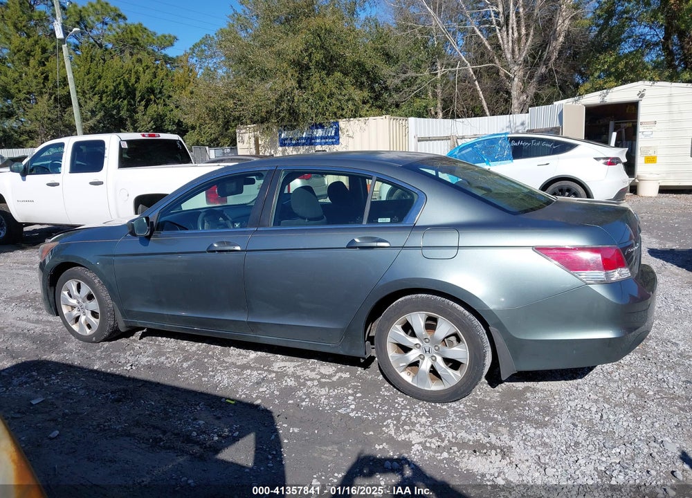 2008 HONDA ACCORD 2.4 EX VIN: JHMCP26788C068516