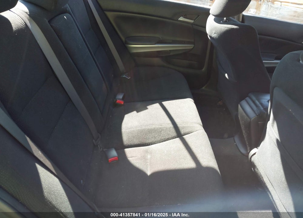 2008 HONDA ACCORD 2.4 EX VIN: JHMCP26788C068516