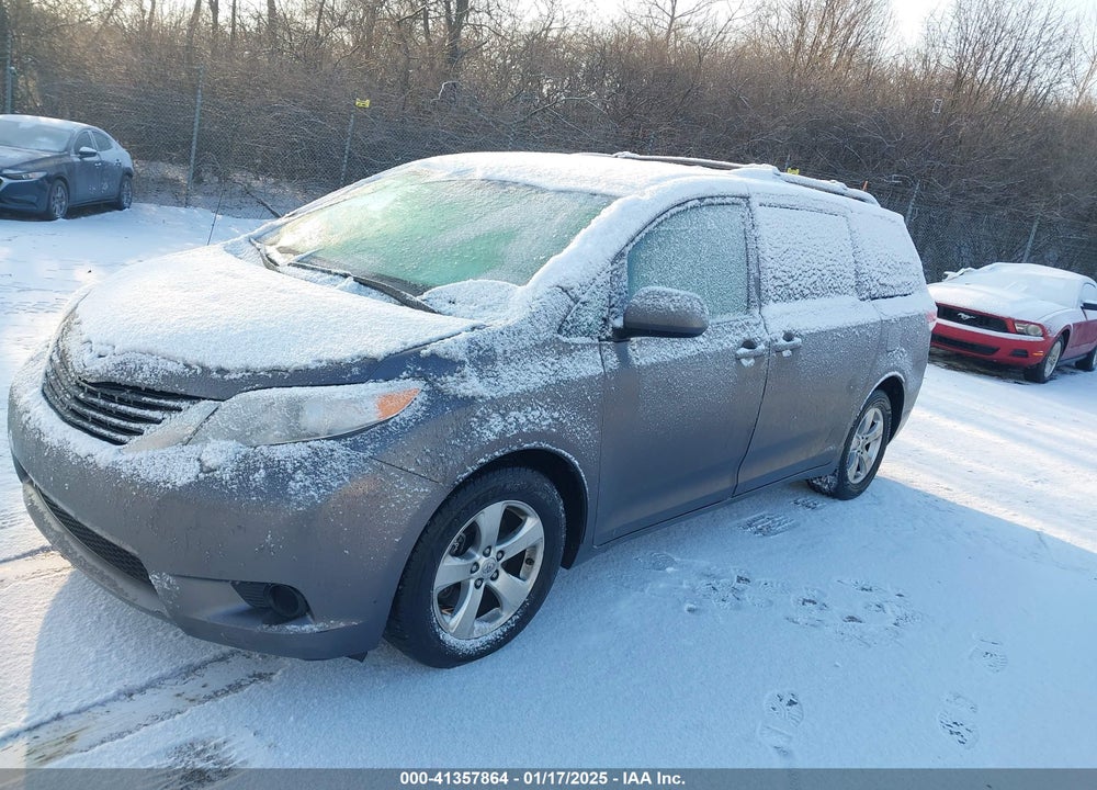 2011 TOYOTA SIENNA LE V6 VIN: 5TDKK3DC0BS091392