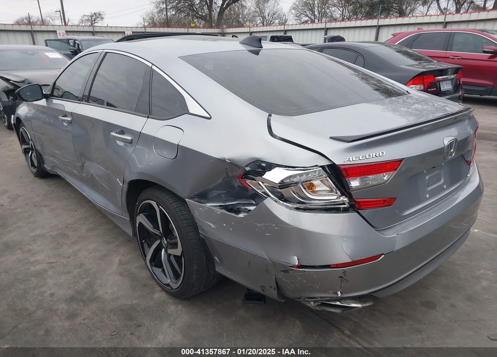 2022 HONDA ACCORD VIN: 1HGCV2F39NA019676