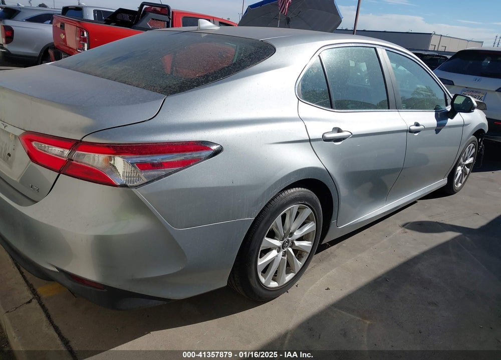 2019 TOYOTA CAMRY LE VIN: 4T1B11HK6KU207484