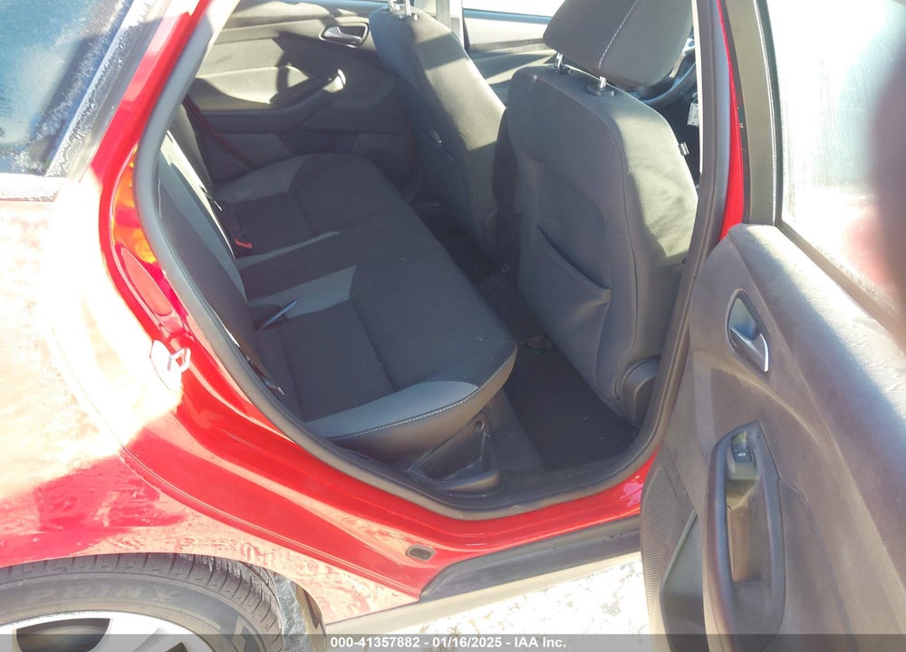 2014 FORD FOCUS VIN: 1FADP3F26EL378892