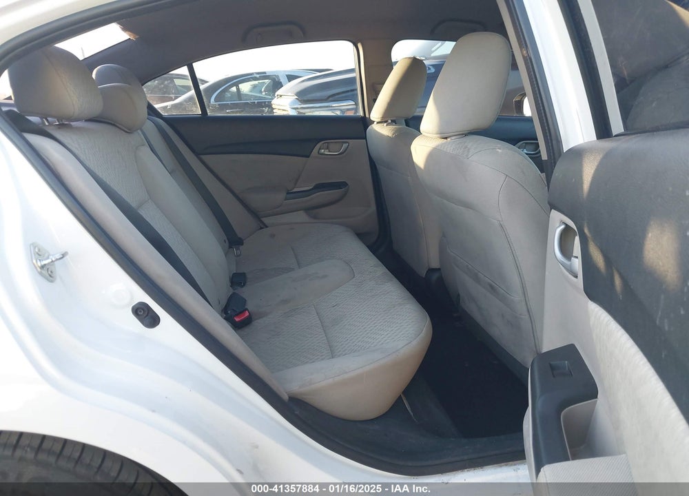2015 HONDA CIVIC VIN: 2HGFB2F61FH528647