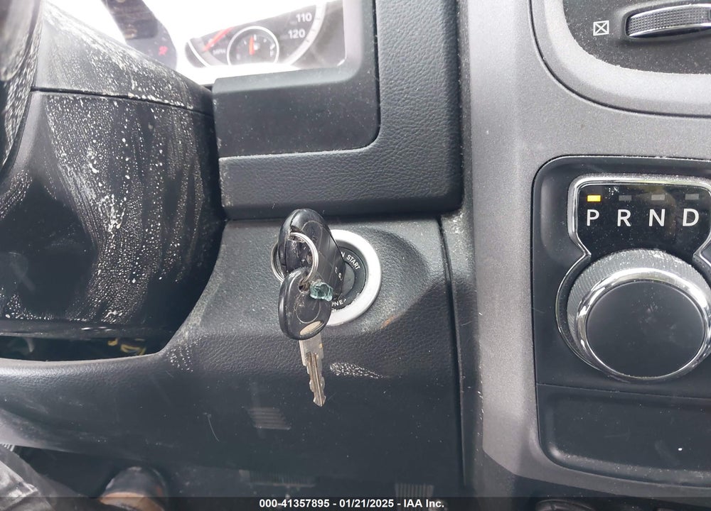 2017 RAM 1500 VIN: 3C6JR6DT2HG548548