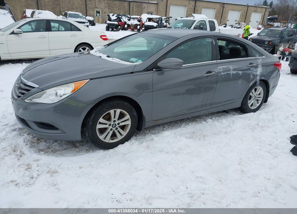 2012 HYUNDAI SONATA GLS VIN: 5NPEB4AC5CH434518