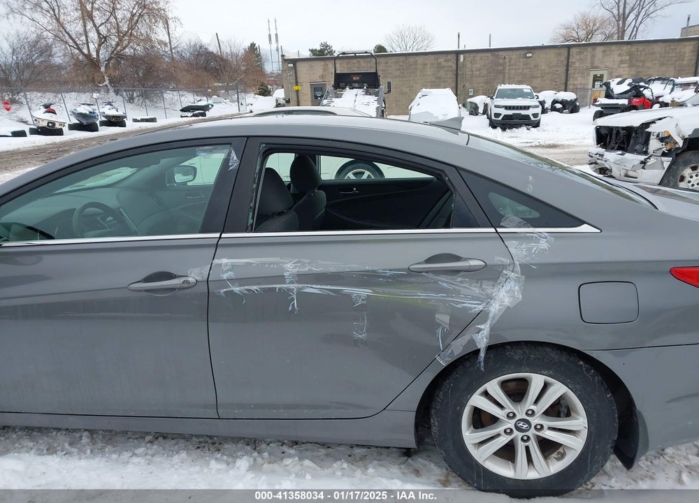 2012 HYUNDAI SONATA GLS VIN: 5NPEB4AC5CH434518