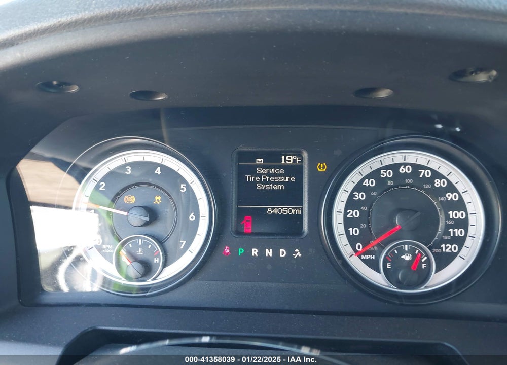 2013 RAM 1500 VIN: 3C6JR7DT9DG572748
