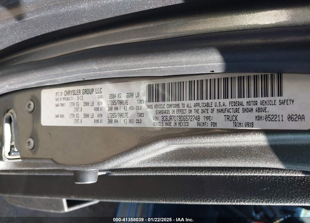2013 RAM 1500 VIN: 3C6JR7DT9DG572748