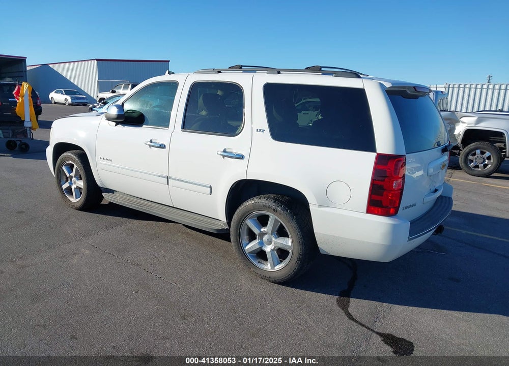 2011 CHEVROLET TAHOE LTZ VIN: 1GNSCCE08BR247766
