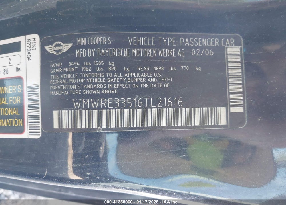 2006 MINI COOPER S VIN: WMWRE33516TL21616