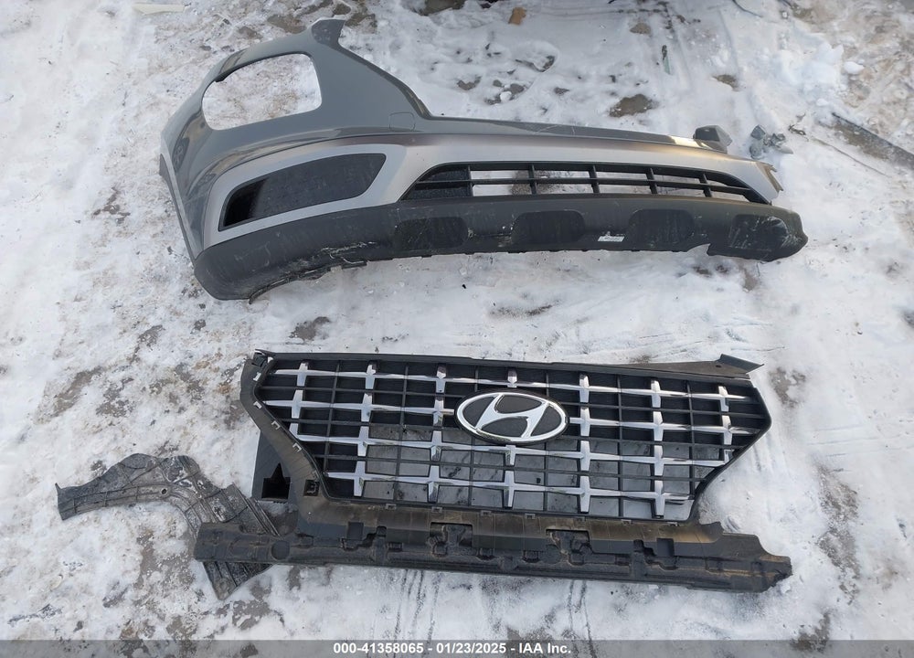 2021 HYUNDAI VENUE SEL VIN: KMHRC8A31MU109616