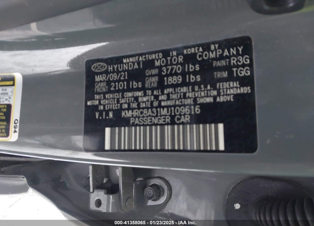 2021 HYUNDAI VENUE SEL VIN: KMHRC8A31MU109616