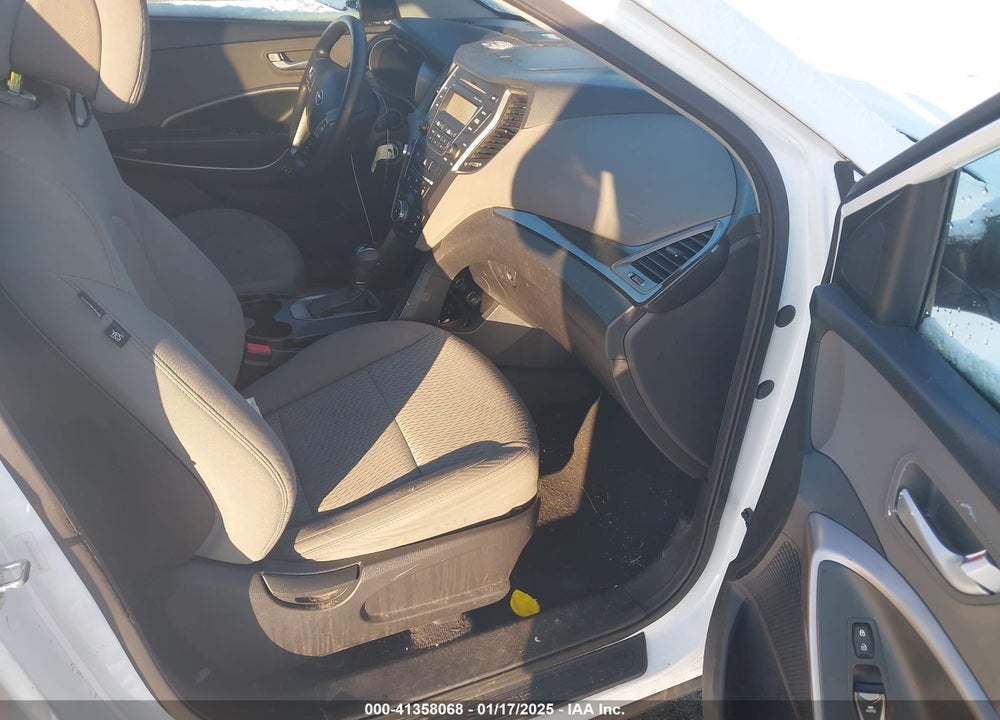 2015 HYUNDAI SANTA FE SPORT 2.4L VIN: 5XYZTDLB2FG279229