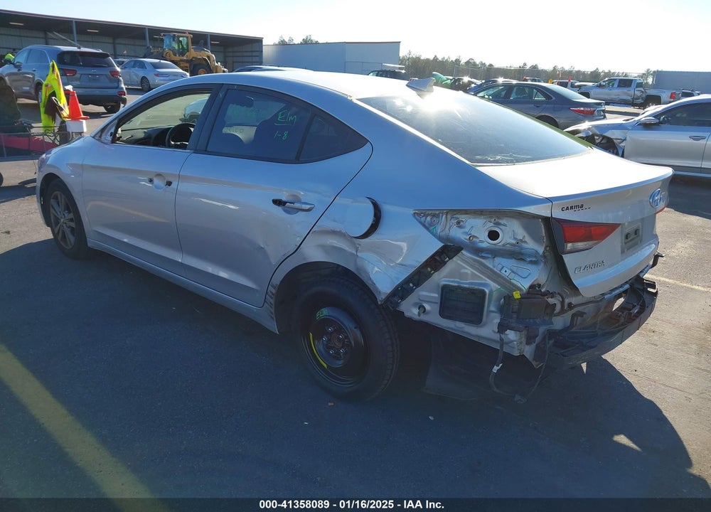 2018 HYUNDAI ELANTRA VIN: 5NPD84LFXJH268236