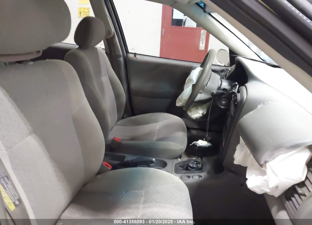 2002 SATURN L-SERIES L100 VIN: 1G8JS54F72Y554029
