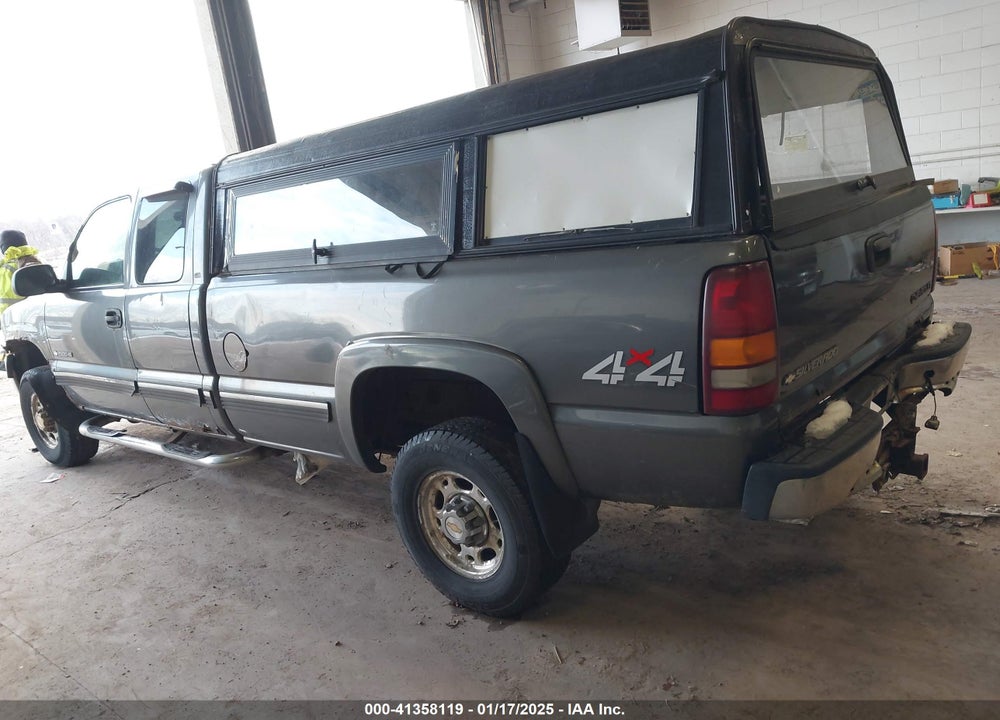 2002 CHEVROLET SILVERADO 2500HD LS VIN: 1GCHK29UX2E221979