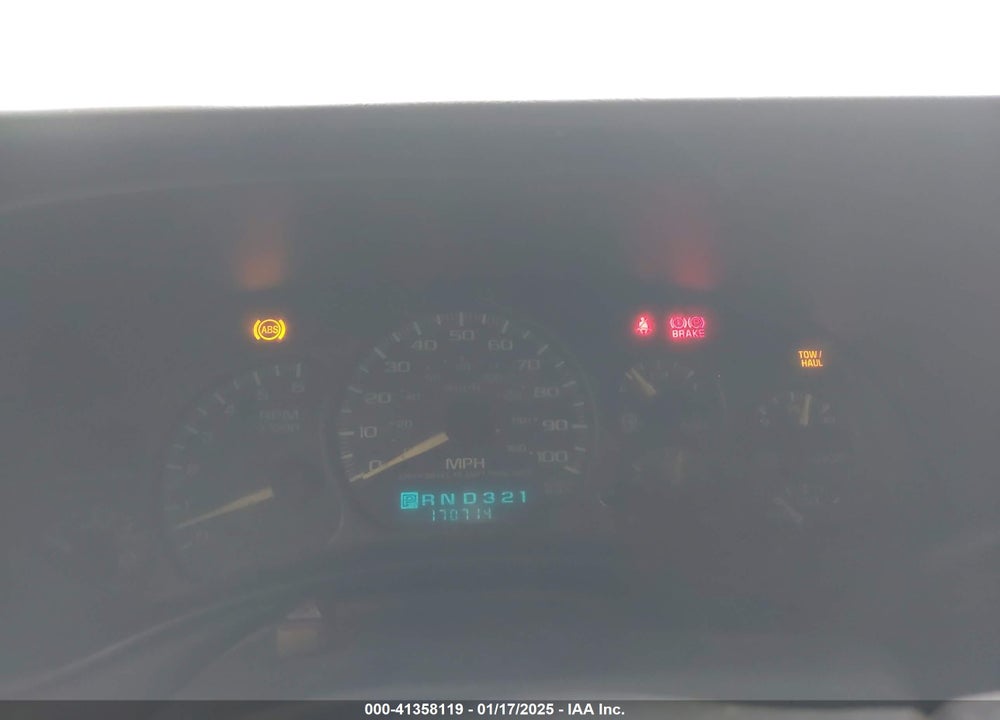 2002 CHEVROLET SILVERADO 2500HD LS VIN: 1GCHK29UX2E221979