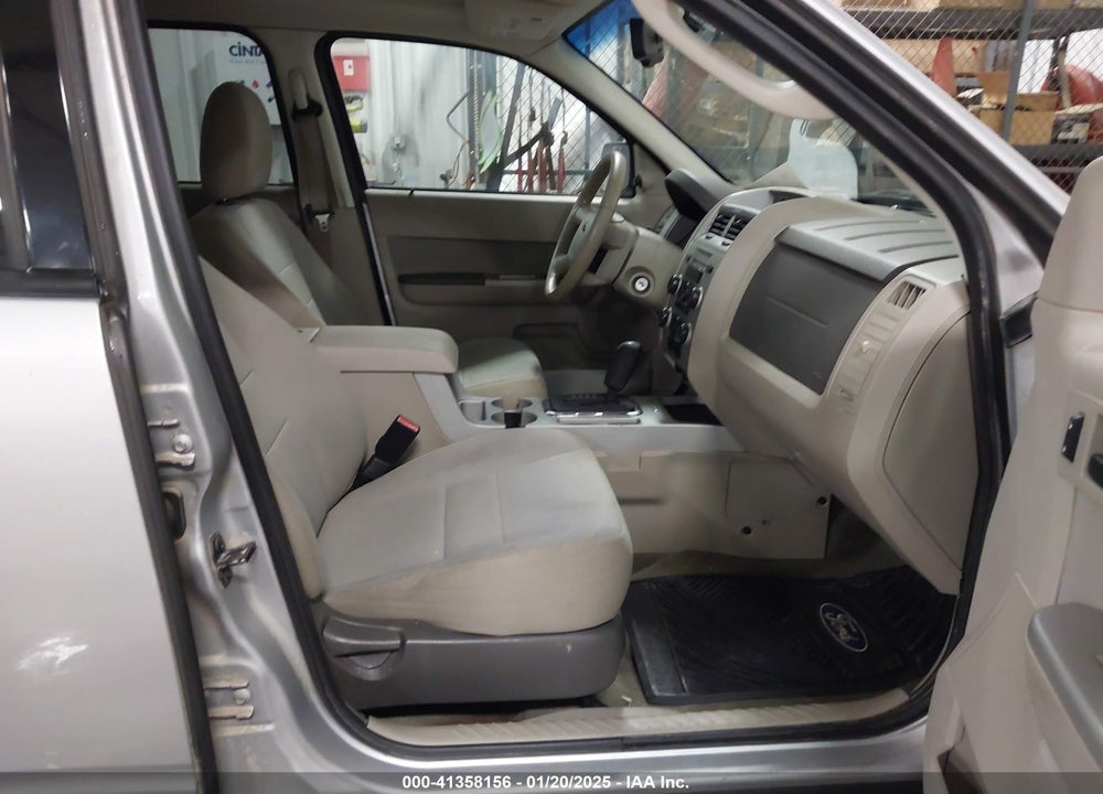 2010 FORD ESCAPE XLT VIN: 1FMCU9DG4AKC63428
