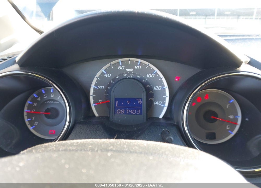 2013 HONDA FIT VIN: JHMGE8H53DC039554