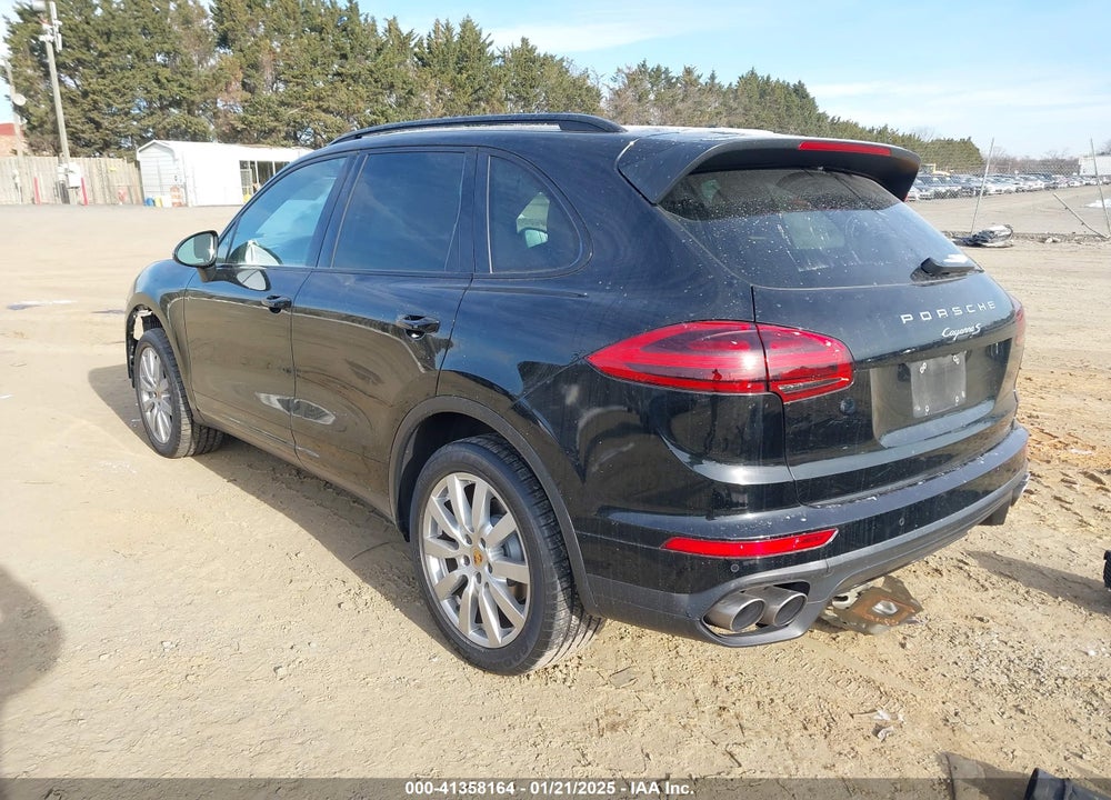 2016 PORSCHE CAYENNE S VIN: WP1AB2A24GLA96569