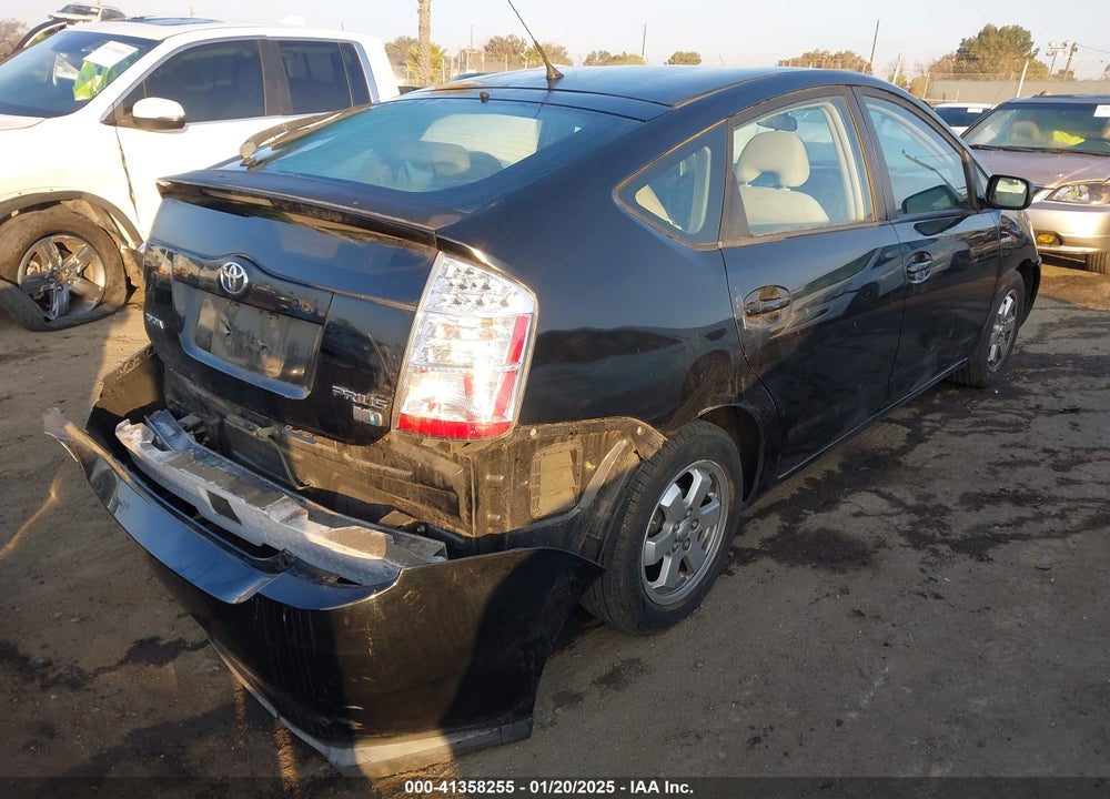 2007 TOYOTA PRIUS VIN: JTDKB20U277652556