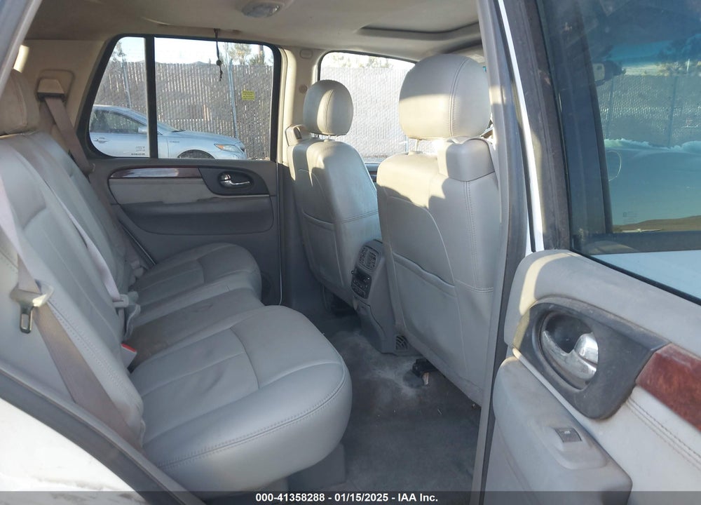 2007 GMC ENVOY DENALI VIN: 1GKET63MX72125637