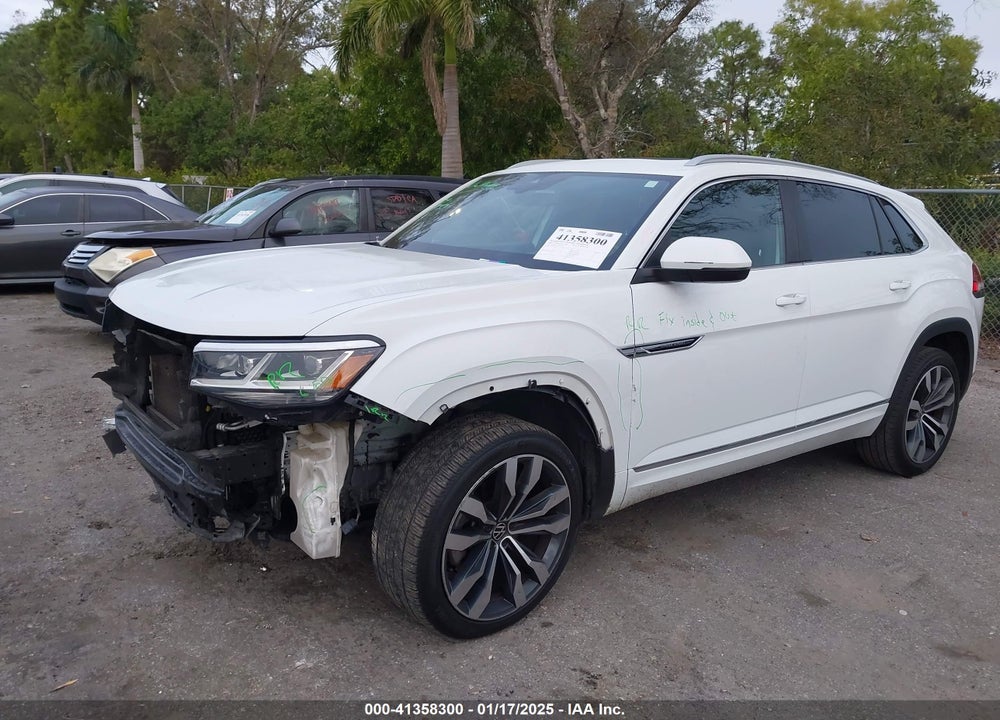 2020 VOLKSWAGEN ATLAS CROSS SPORT 3.6L V6 SEL R-LINE VIN: 1V2SE2CA4LC214341