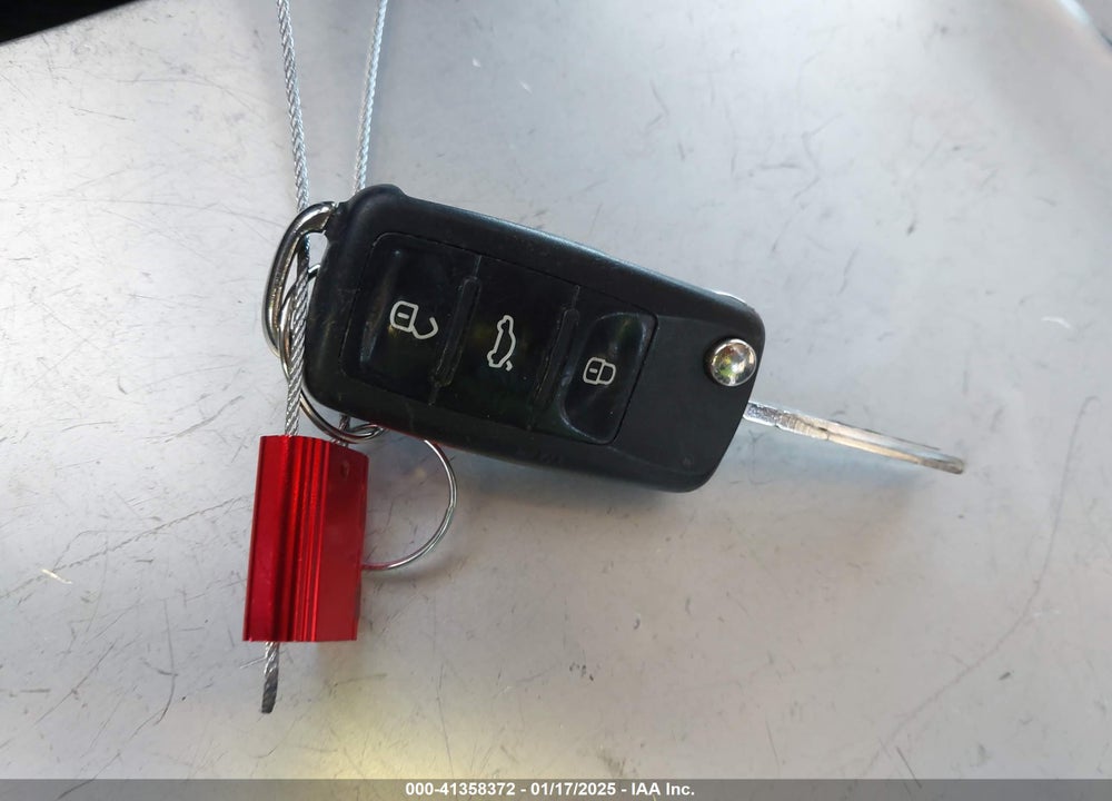 2013 VOLKSWAGEN GOLF 2.5L 4-DOOR VIN: WVWDB7AJ9DW092286