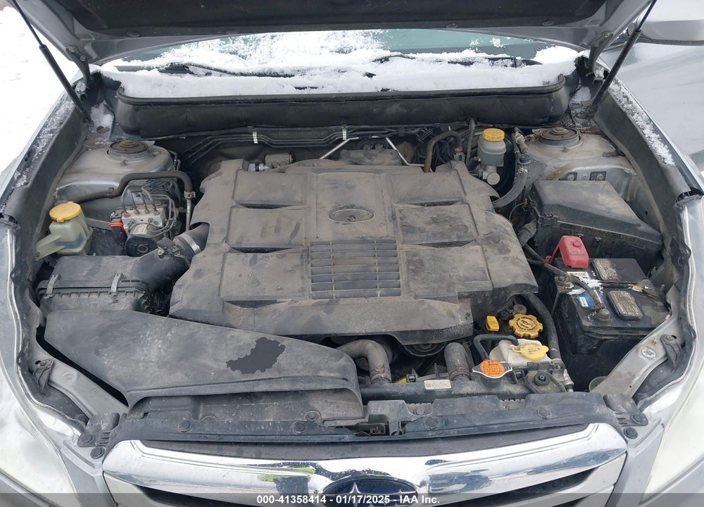 2011 SUBARU OUTBACK 3.6R LIMITED VIN: 4S4BRDJC8B2424463