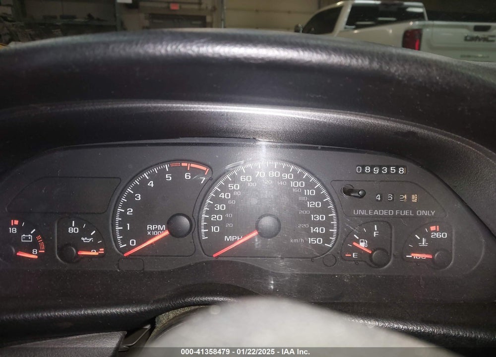 1994 CHEVROLET CAMARO Z28 VIN: 2G1FP22P0R2220092