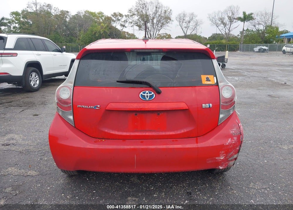 2013 TOYOTA PRIUS C VIN: JTDKDTB35D1542023