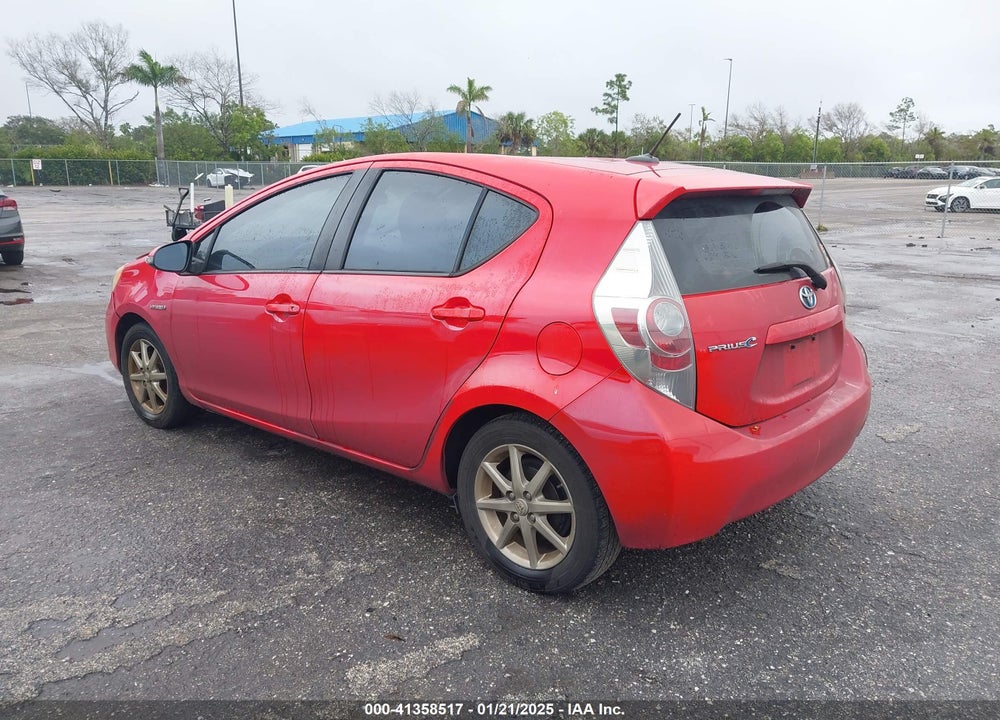 2013 TOYOTA PRIUS C VIN: JTDKDTB35D1542023
