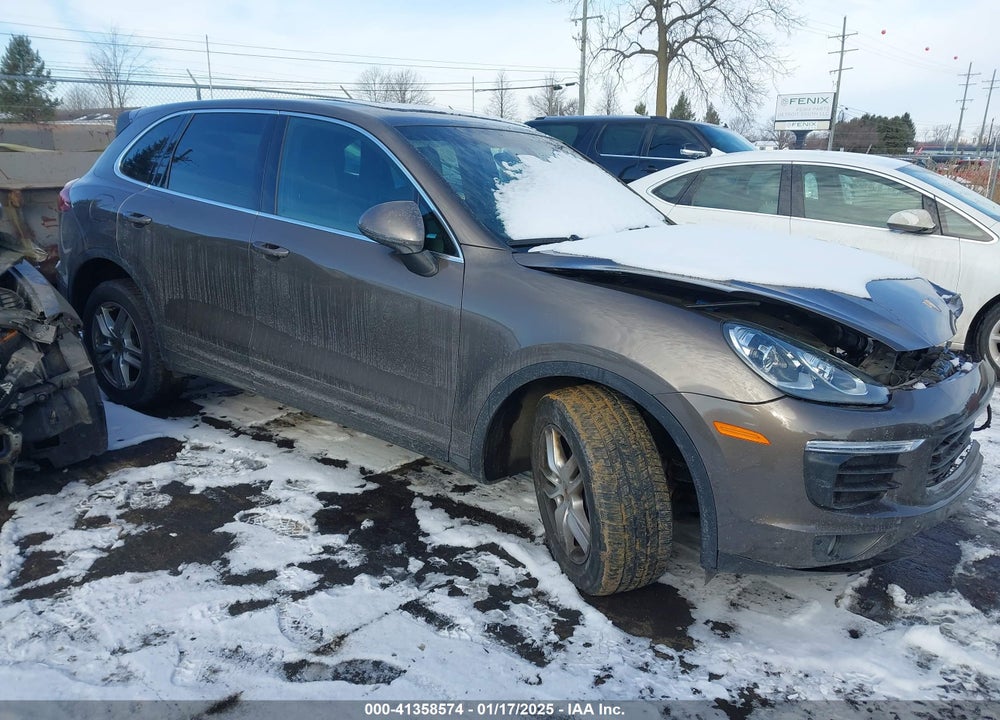 2016 PORSCHE CAYENNE VIN: WP1AA2A21GLA05440