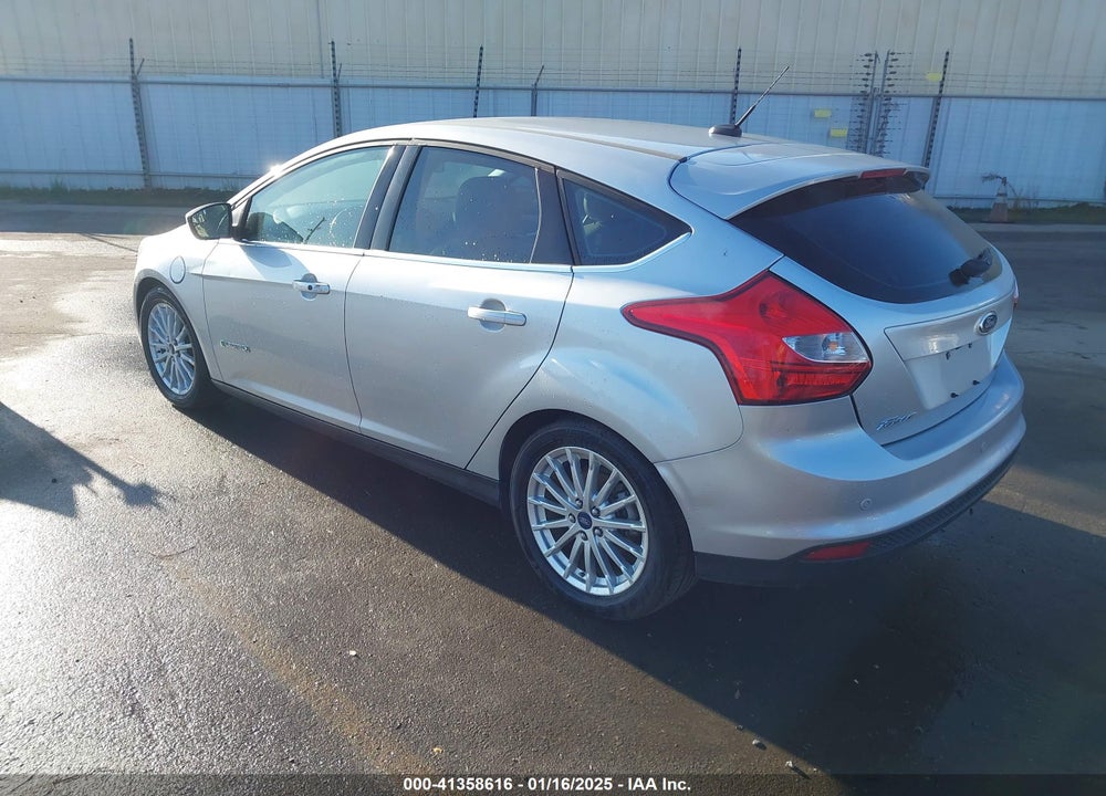 2013 FORD FOCUS ELECTRIC VIN: 1FADP3R47DL353351